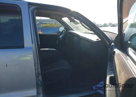 2002 Dodge Durango Slt из США, поврежденный, VIN 1B4HS48NX2F140980